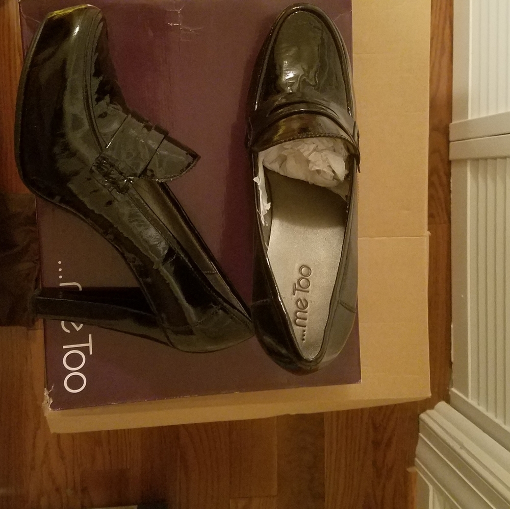 MeToo Black Patent Leather Heels